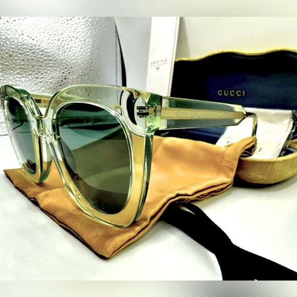 Gucci Sunglasses Gorgeous ❤️100% Authentic, made in Italy 🇮🇹‼️ - Picture 1 of 15